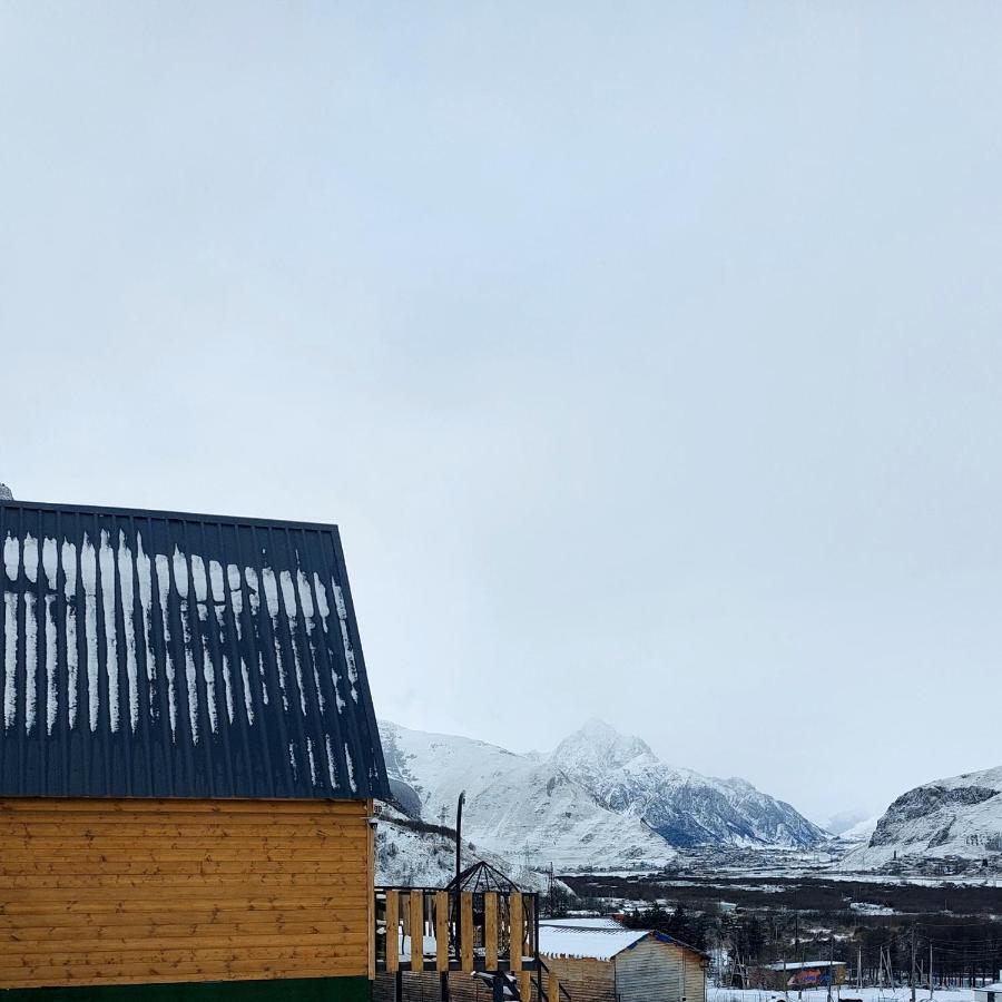 mood villa Kazbegi Exteriör bild