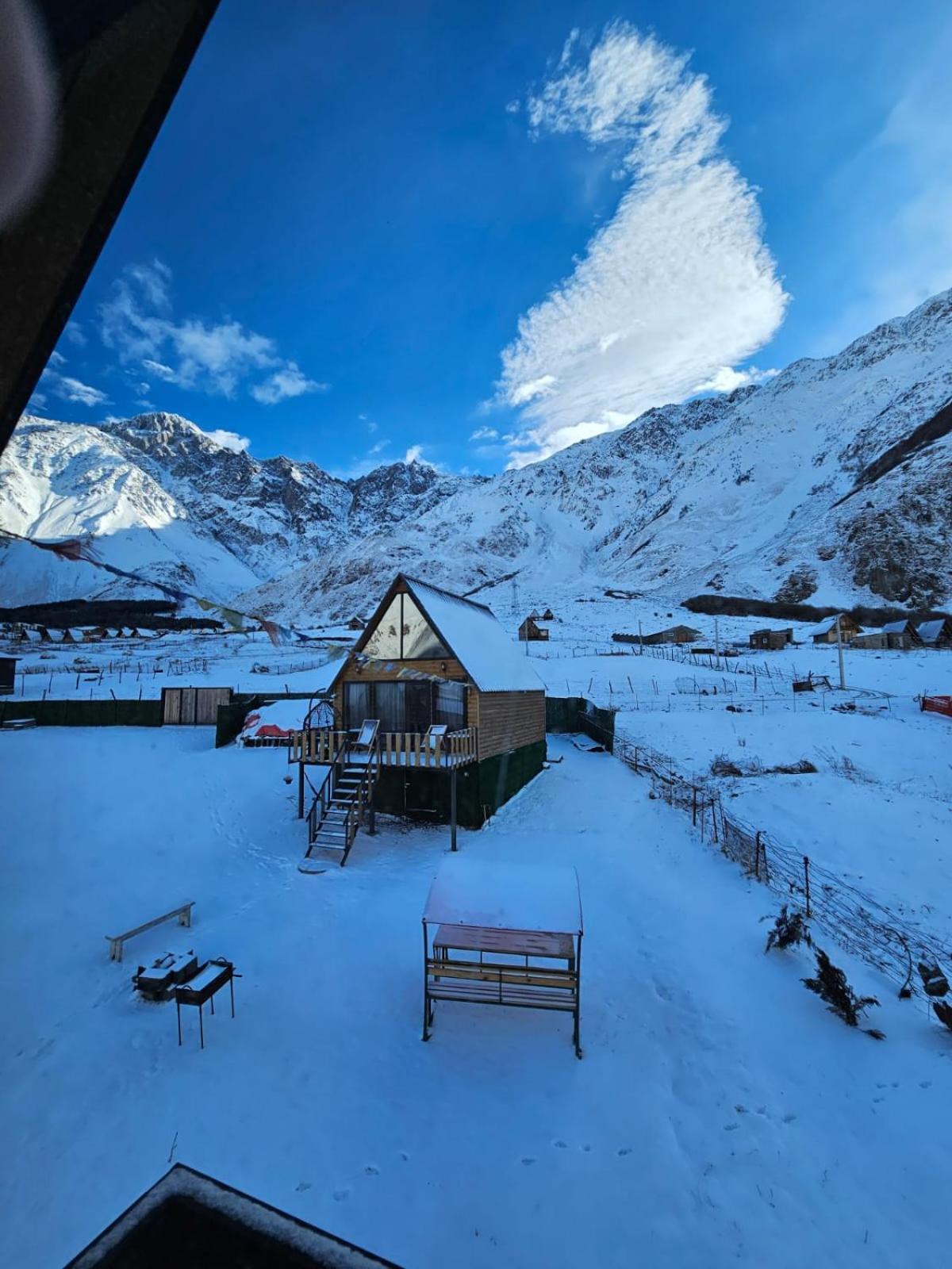 mood villa Kazbegi Rum bild